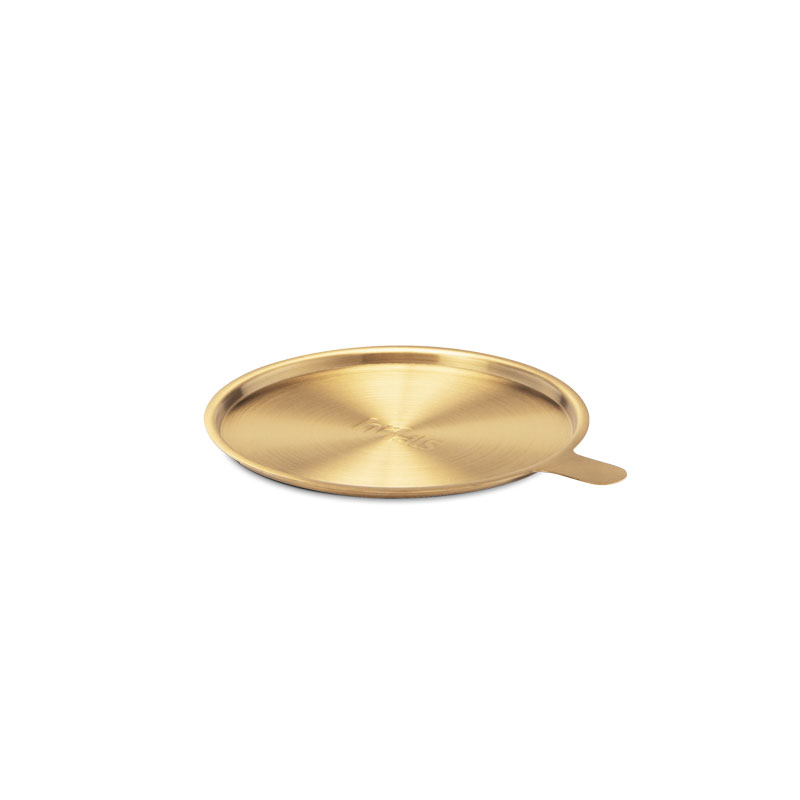 SPIN 120 Extinguishing Lid gold The photo presents a gold plate with a circular design, with the SPIN 120 Table Fire gold.