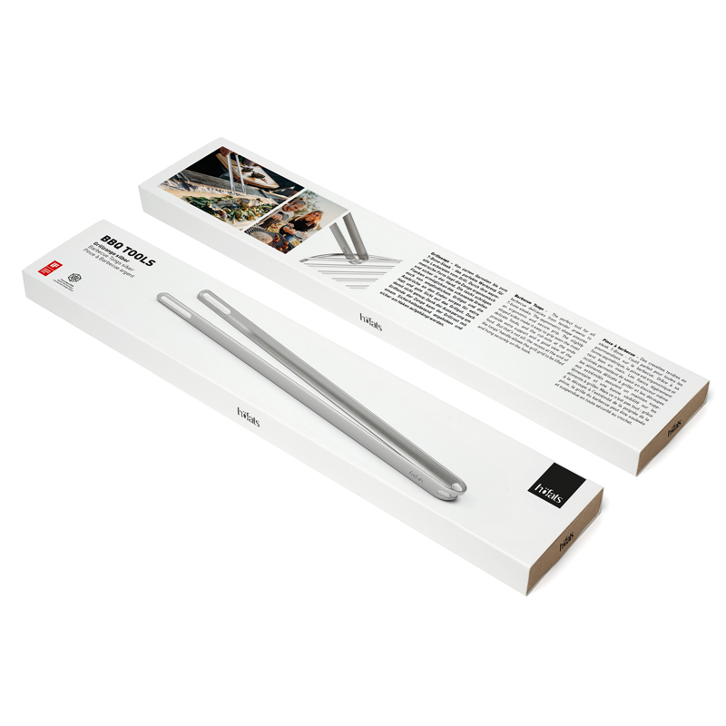 Barbecue Tongs An inviting scene highlights the bbq tong Packaging, blending effortlessly into its surroundings.