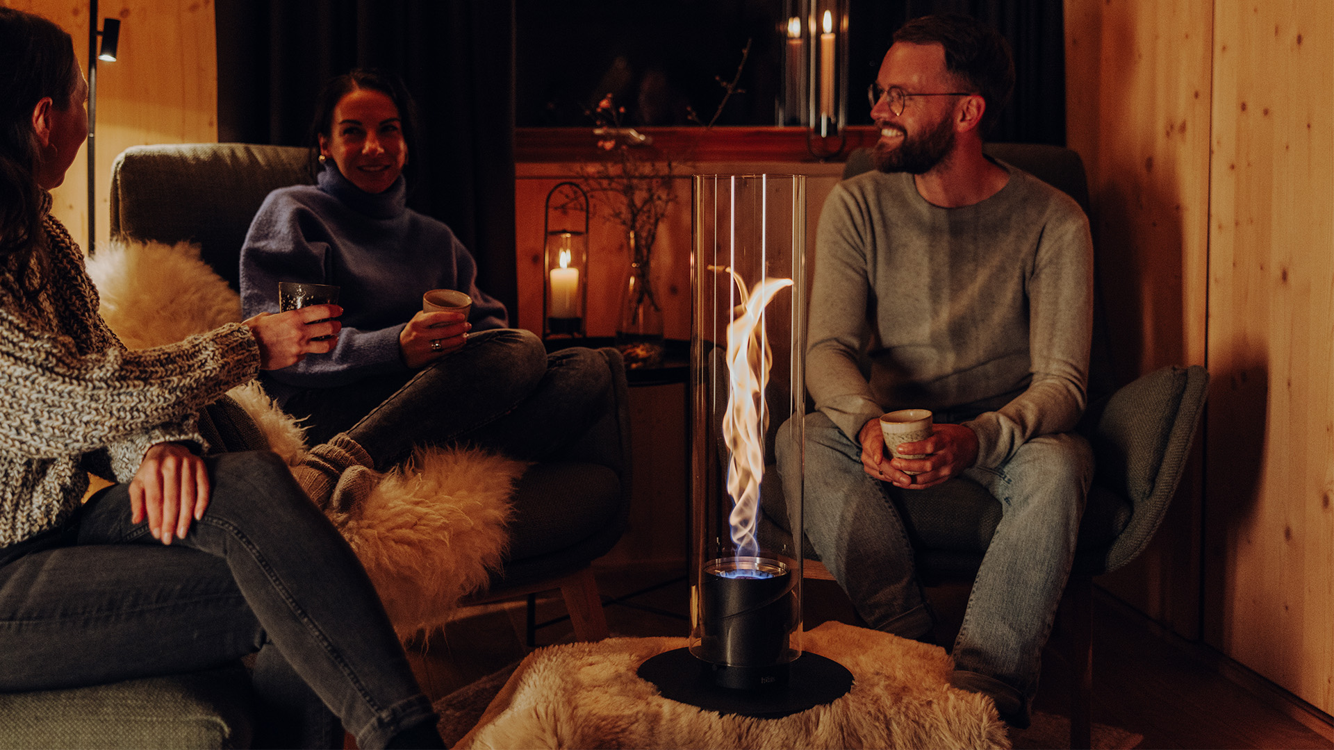 SPIN 1500 Pedestal fireplace black - Pedestal fireplace in black | höfats