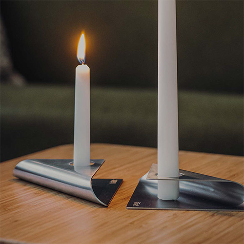 Exemples de personnalisation du produit avec la SQUARE CANDLE