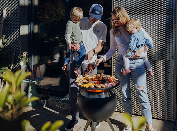 Das Rezepte Moon Plancha Thumbnail ist in einem durchdacht gestalteten Setting zu sehen, das Design und Funktion ausbalanciert.