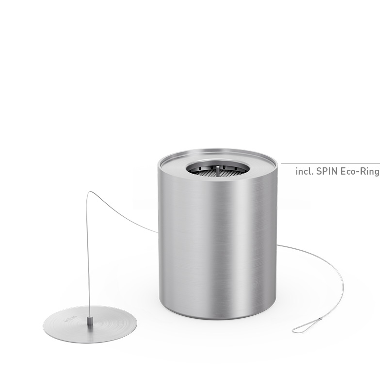 SPIN 1200 Bio-Burner mit Eco-Ring und Löschdeckel Eine Darstellung des 1200 BioBurners und seines Deckels mit einem weißen Hintergrund