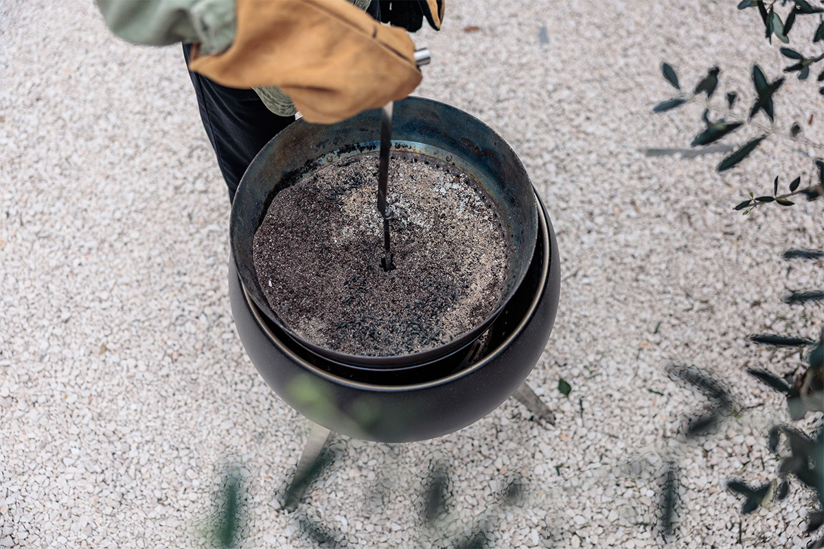 MOON 55 Bac à cendres avec rehaussement