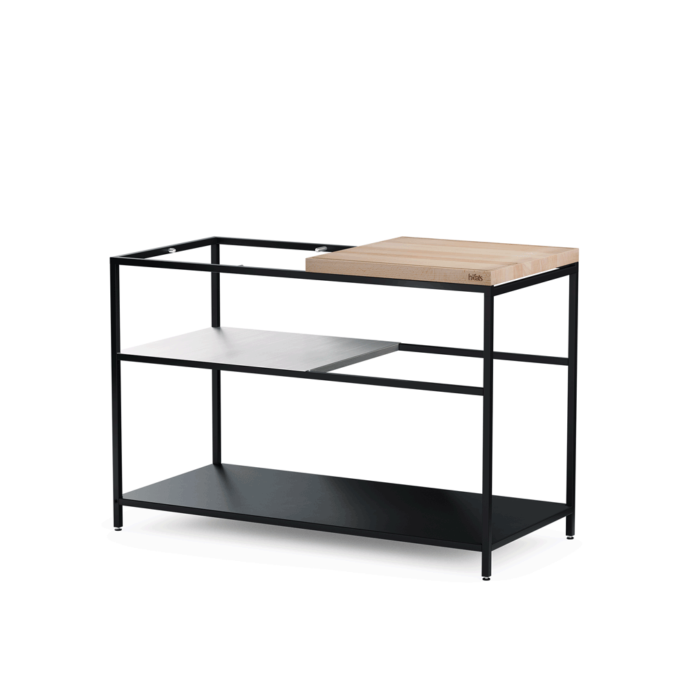 Une table noir et blanc avec un dessus en bois.