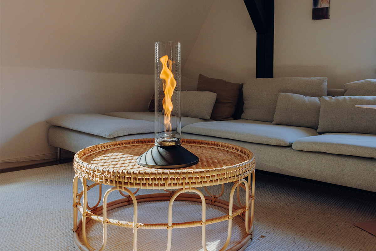 SPIN X auf einem Wohnzimmertisch