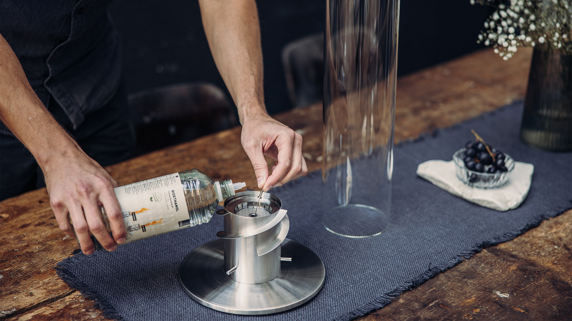 Alles, was du über Bioethanol wissen musst Bio-Burner befüllen