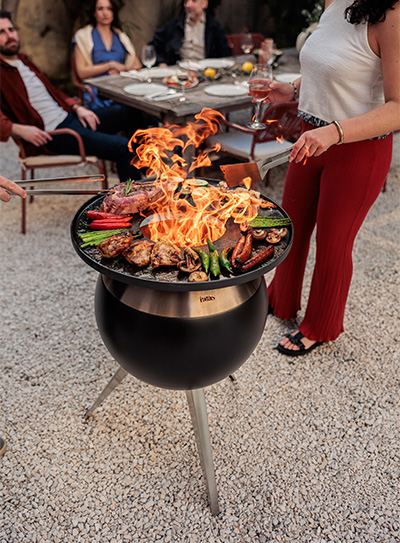 Auf MOON 55 wird gegrillt